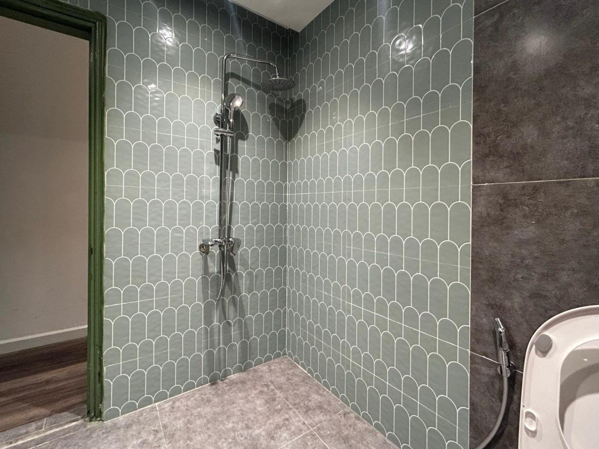 The Urban Westlake Apartment Ханой Екстериор снимка